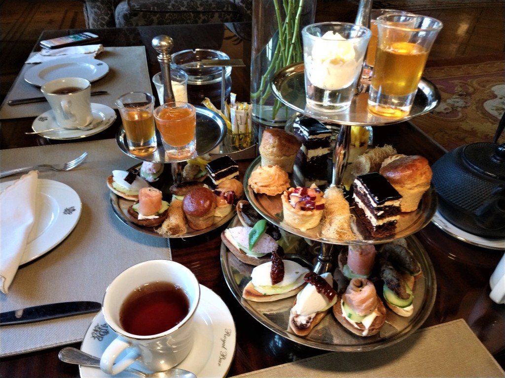 Cocktails & Afternoon Tea at Winter Palace | Luxor, Egypt