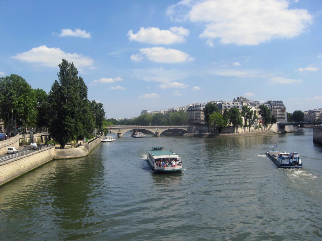 Masterpieces Along the Seine in Paris, France | A UNESCO World Heritage Site